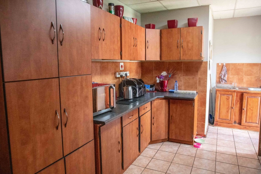 4 Bedroom Property for Sale in Heilbron Free State